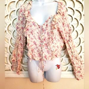 NWT Chelsea & Violet Floral Print Ruffle and Lace Up Blouse Cropped Top …
